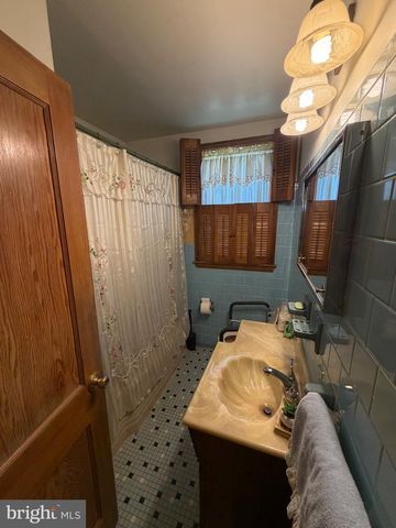 64 AVALON AVE, Baltimore, MD 21222