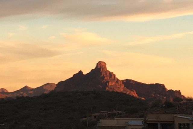 10424 N VILLA RIDGE Court, Fountain Hills, AZ 85268