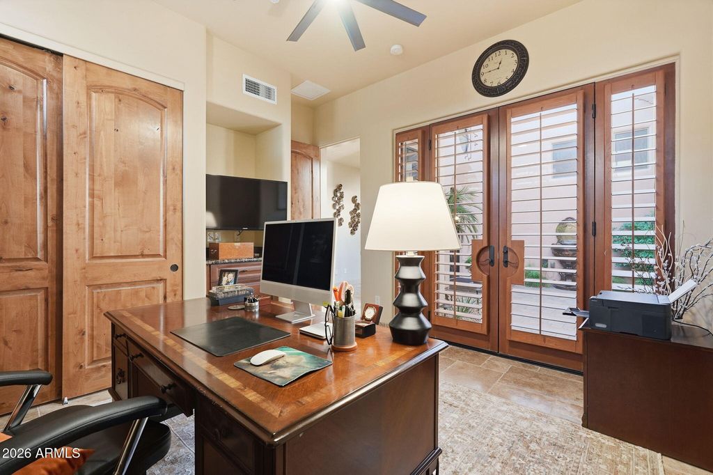 Image 32 of property listing at 10424 N VILLA RIDGE Court, Fountain Hills, AZ 85268