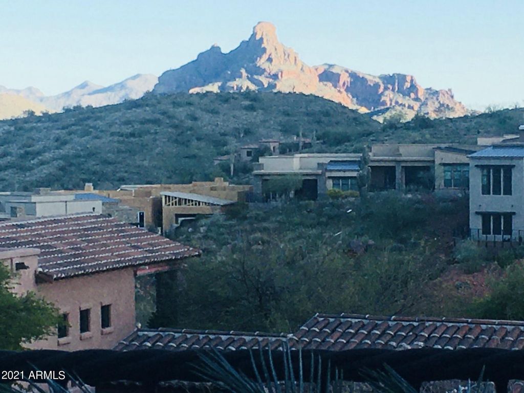 Image 67 of property listing at 10424 N VILLA RIDGE Court, Fountain Hills, AZ 85268