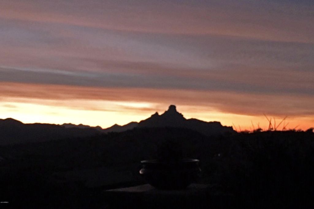 Image 69 of property listing at 10424 N VILLA RIDGE Court, Fountain Hills, AZ 85268