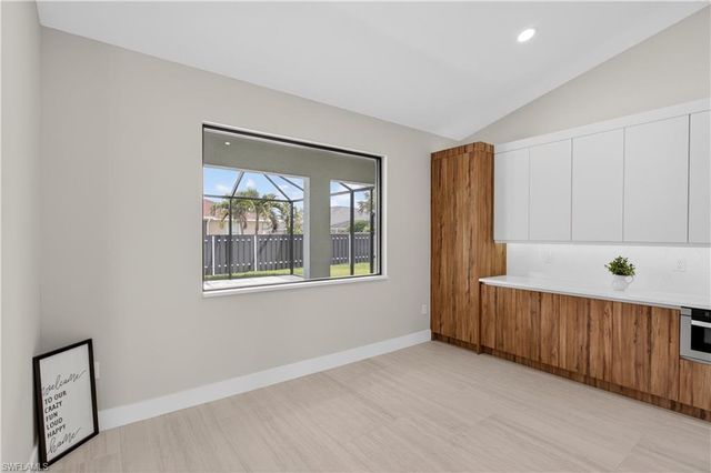 741 SW 7th TER, Cape Coral, FL 33991