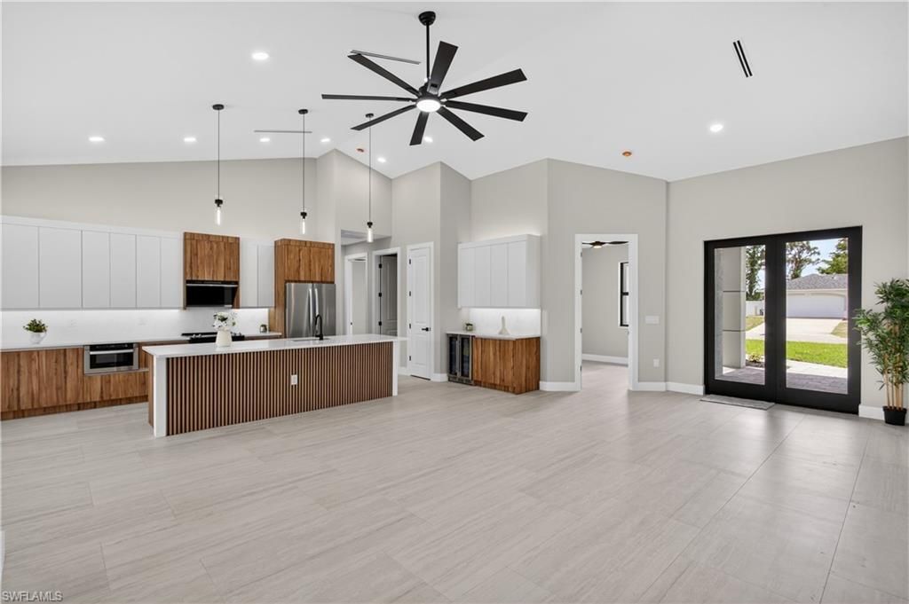 741 SW 7th TER, Cape Coral, FL 33991