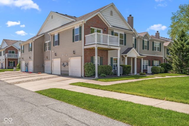 13266 Komatite Way UNIT 700, Fishers, IN 46038