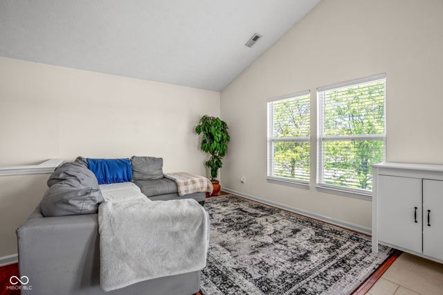 13266 Komatite Way UNIT 700, Fishers, IN 46038