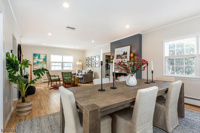 381 Essex Ave, Bloomfield Twp., NJ 07003