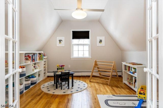 381 Essex Ave, Bloomfield Twp., NJ 07003