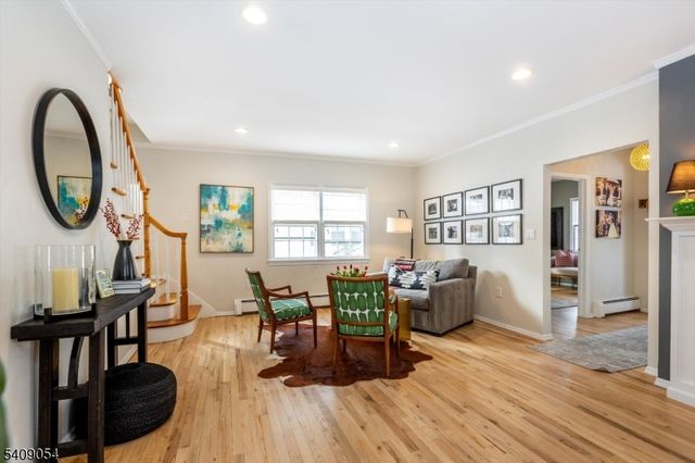 381 Essex Ave, Bloomfield Twp., NJ 07003