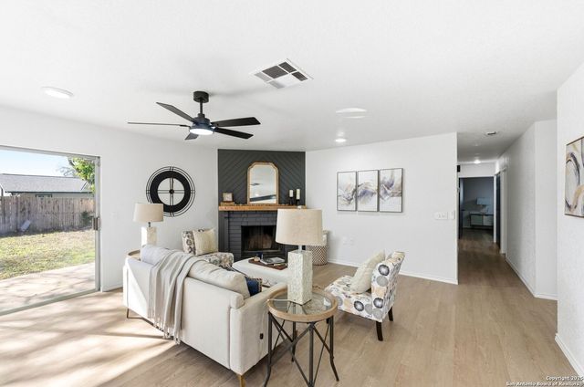 5910 CHANNCY SP, San Antonio, TX 78233