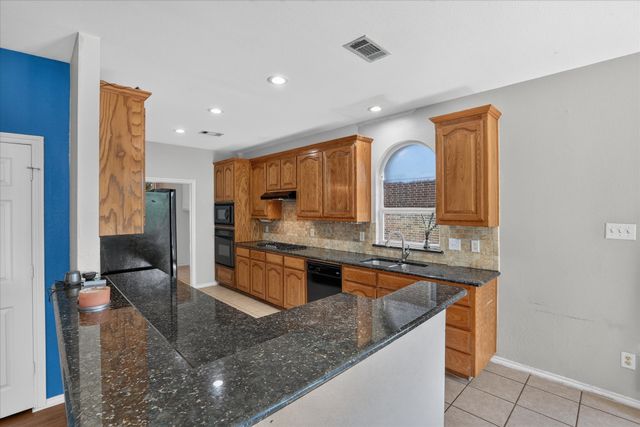 8646 Granville Drive, Dallas, TX 75249