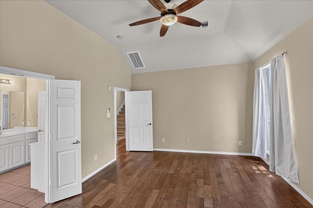 8646 Granville Drive, Dallas, TX 75249