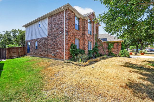8646 Granville Drive, Dallas, TX 75249