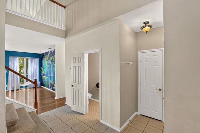 8646 Granville Drive, Dallas, TX 75249