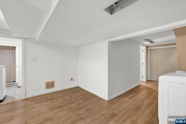 700 9th Street, Secaucus, NJ 07094