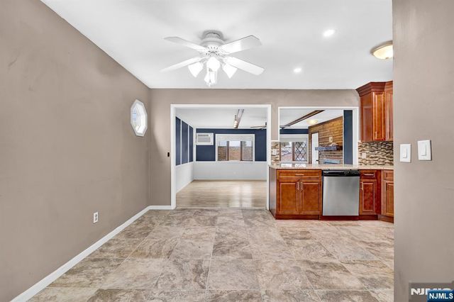 700 9th Street, Secaucus, NJ 07094