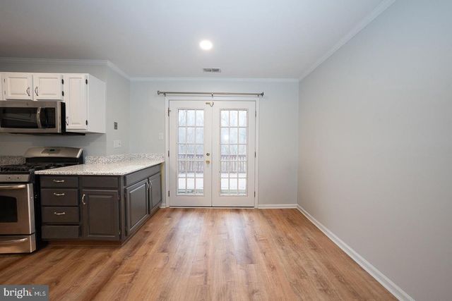 26 RAMPART DR, Chesterbrook, PA 19087