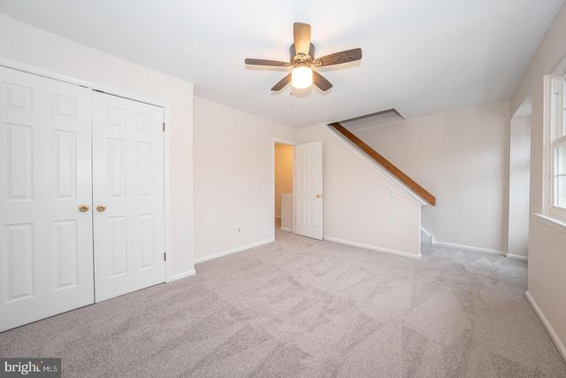 26 RAMPART DR, Chesterbrook, PA 19087