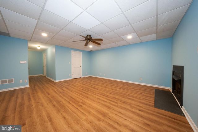 26 RAMPART DR, Chesterbrook, PA 19087