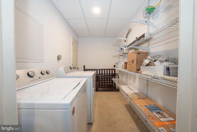 26 RAMPART DR, Chesterbrook, PA 19087