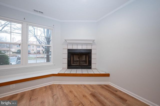 26 RAMPART DR, Chesterbrook, PA 19087