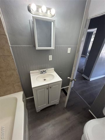 1624 Doris Avenue, Cahokia, IL 62206