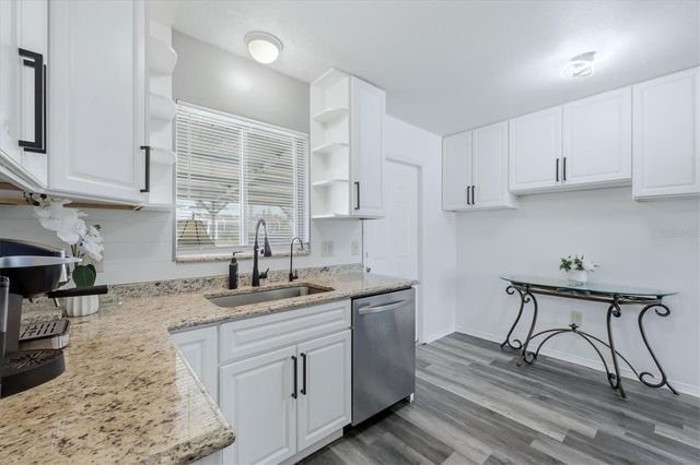 564 LEACH STREET, Englewood, FL 34223