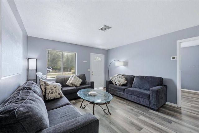 564 LEACH STREET, Englewood, FL 34223