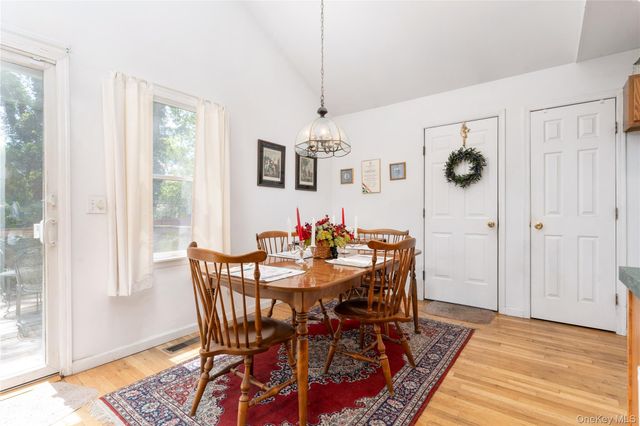 47 Suffolk Road, Hampton Bays, NY 11946