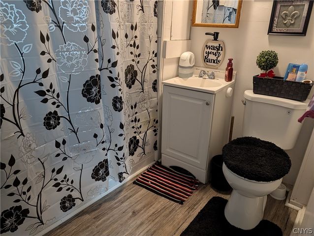 162 Oak Street, Binghamton, NY 13905