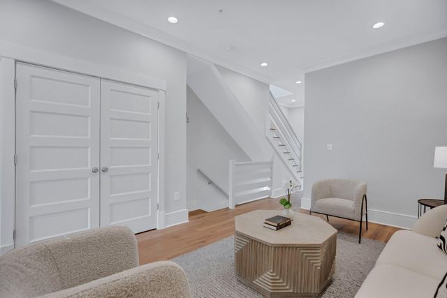 1622 E ST SE, Washington, DC 20003