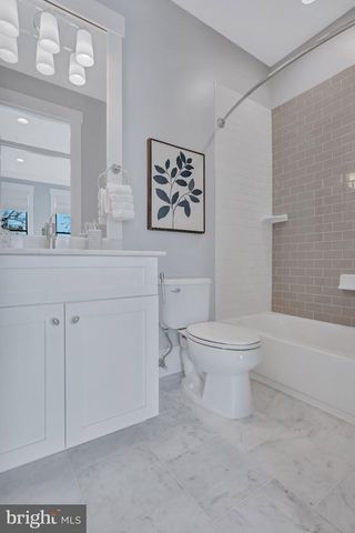 1622 E ST SE, Washington, DC 20003