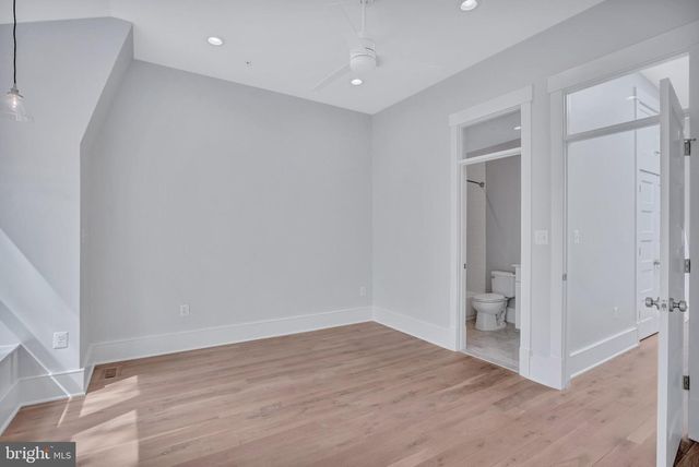 1622 E ST SE, Washington, DC 20003