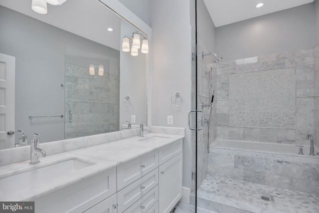 1622 E ST SE, Washington, DC 20003