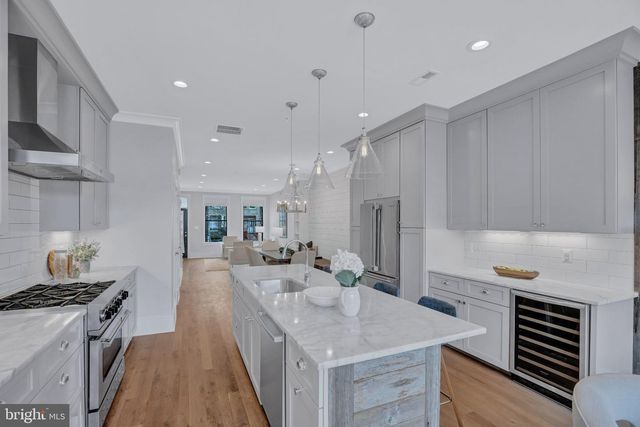 1622 E ST SE, Washington, DC 20003
