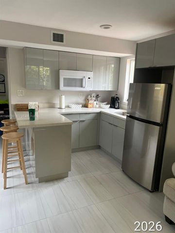 641 SW 28th Rd 641, Miami, FL 33129