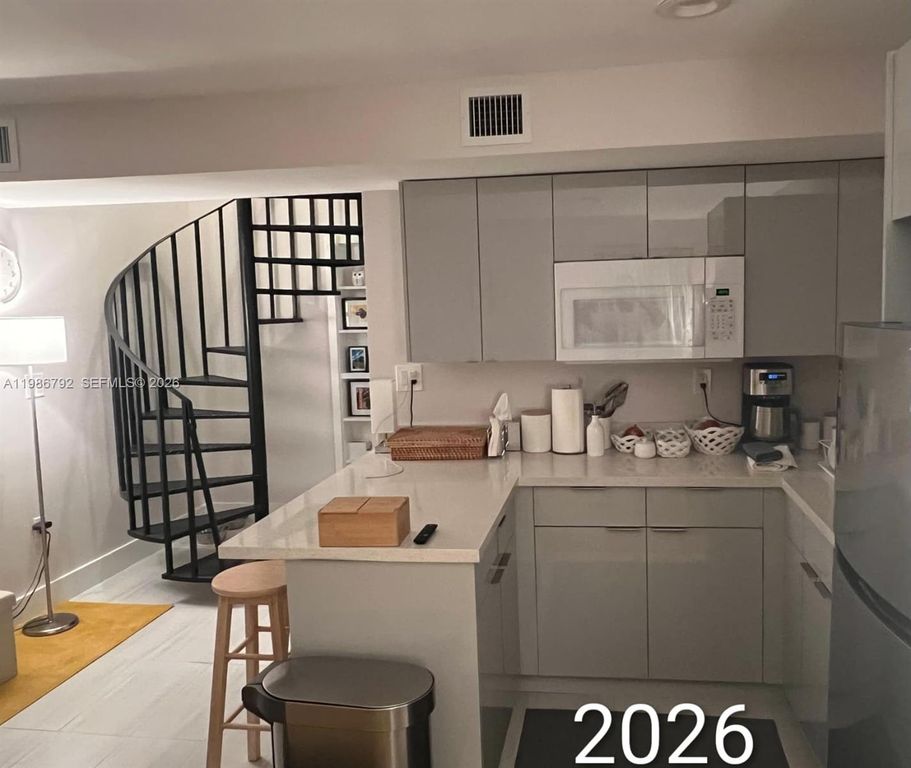 641 SW 28th Rd 641, Miami, FL 33129