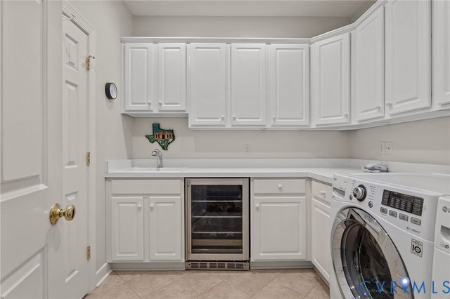 563 Hill Grove Rd, Manakin Sabot, VA 23103