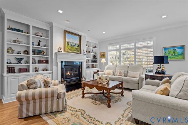 563 Hill Grove Rd, Manakin Sabot, VA 23103