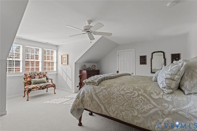 563 Hill Grove Rd, Manakin Sabot, VA 23103