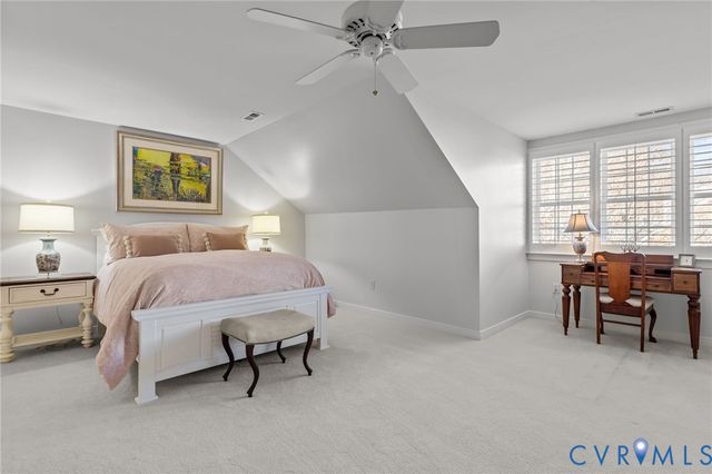 563 Hill Grove Rd, Manakin Sabot, VA 23103