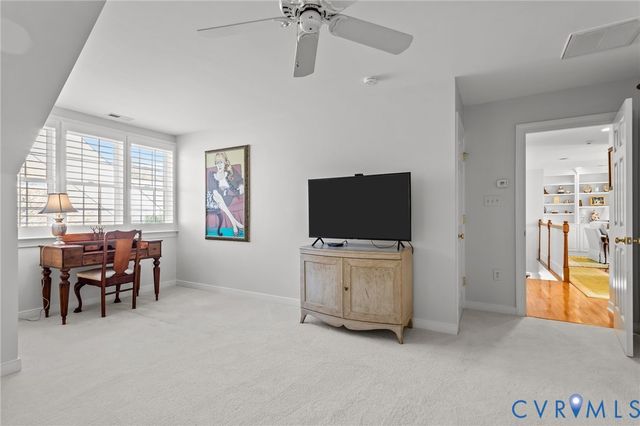 563 Hill Grove Rd, Manakin Sabot, VA 23103