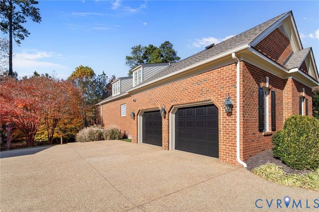 563 Hill Grove Rd, Manakin Sabot, VA 23103