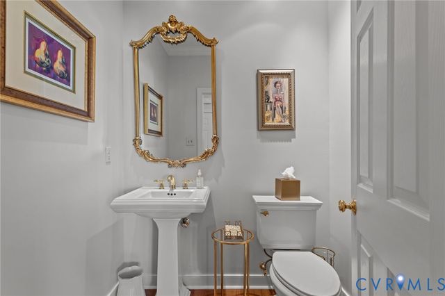 563 Hill Grove Rd, Manakin Sabot, VA 23103