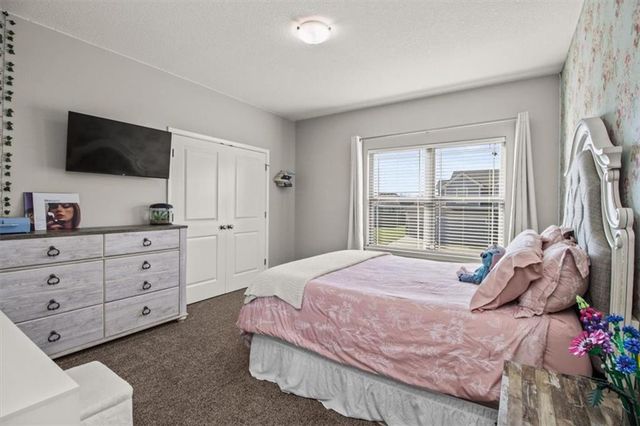 818 W Rader Street, Lone Jack, MO 64086