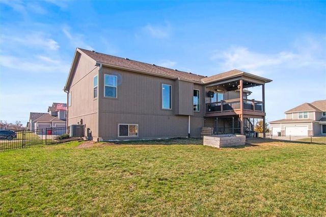 818 W Rader Street, Lone Jack, MO 64086