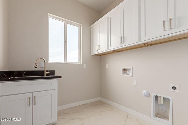 37182 W RAYMOND Street, Tonopah, AZ 85354