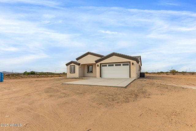 37182 W RAYMOND Street, Tonopah, AZ 85354