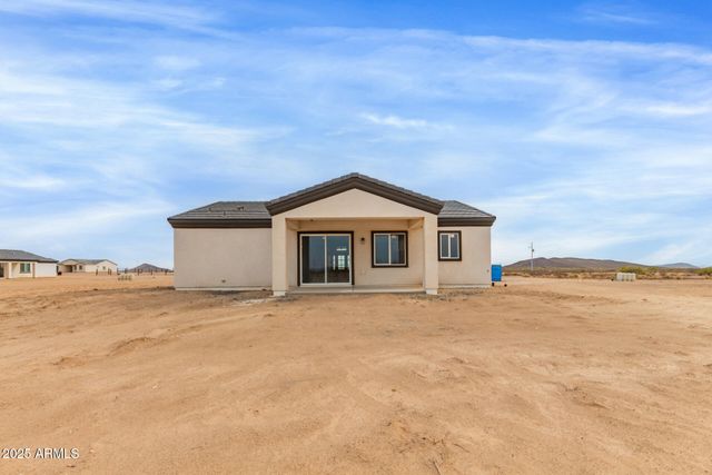 37182 W RAYMOND Street, Tonopah, AZ 85354