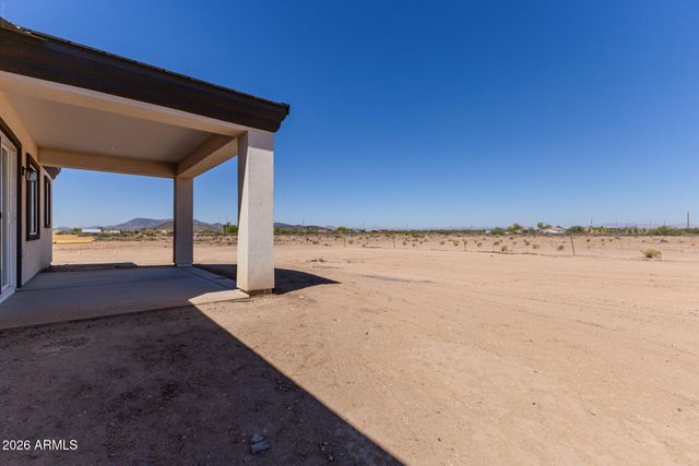 37182 W RAYMOND Street, Tonopah, AZ 85354