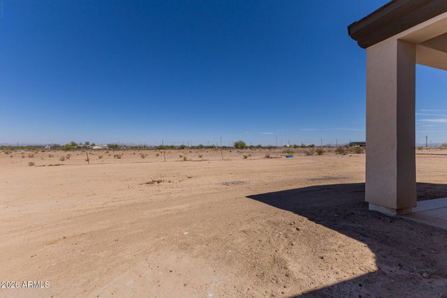 37182 W RAYMOND Street, Tonopah, AZ 85354